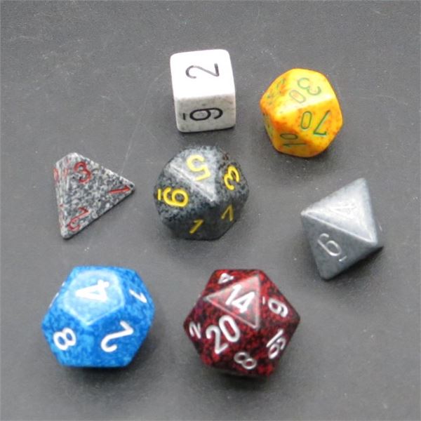 New Set Of 7 RGP/D&D Dice
