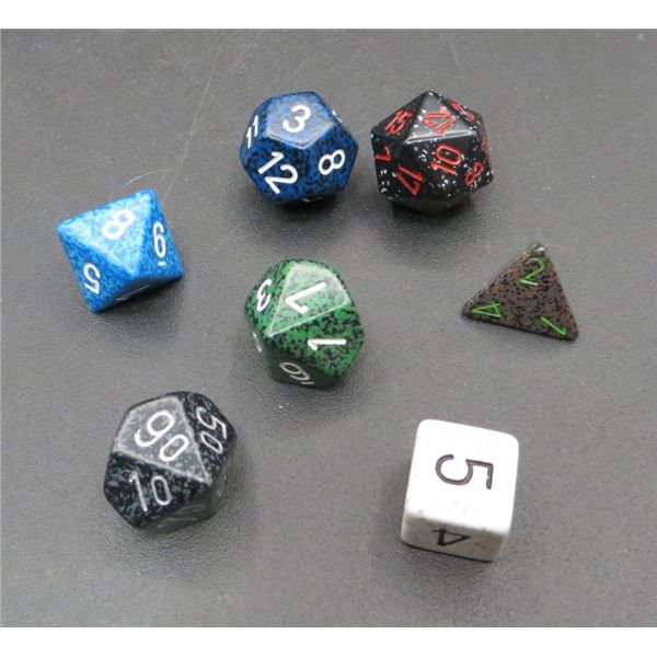 New Set Of 7 RGP/D&D Dice