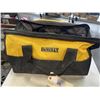 Image 3 : CORDLESS 20V DEWALT PALM SANDER, CAULKING GUN, 2 DRILLS, IMPACT GUN, 4 BATTERIES, CHARGER IN TOOL BA