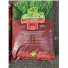 Image 2 : 2 BAGS OF FALL LAWN FETILIZER 12KG EACH