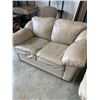 Image 2 : BEIGE LEATHER LOVESEAT