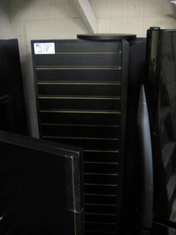 Black display rack - Able Auctions