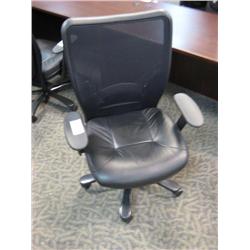 Leather Mesh Back Multi Leaver Knee Tilter