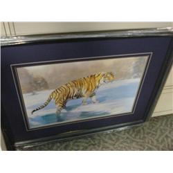 Grey Desk With Hutch And Tiger Picture