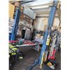 Image 3 : Blue Approx. 7000 Lb. Cap. 2 Post Auto Lift
