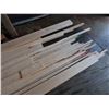 Image 5 : Bundle 4/4 Maple Lumber, Misc Lengths to 156"