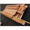 Image 4 : Bundle Mahogany/Sapele Veneer, Misc Lengths to 124"L