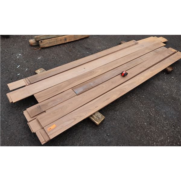 Bundle Walnut Veneer, Misc Lengths to 119"L