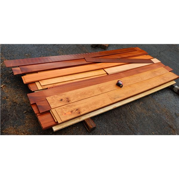 Bundle Ribbon Sapele/Mahogany Veneer, Misc Lengths to 108"L