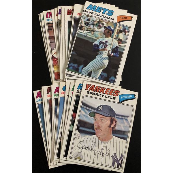 1977 O-PEE-CHEE BASEBALL COLLECTION - 25 CARDS
