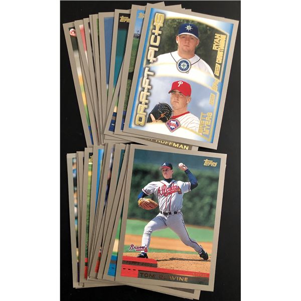 2000 TOPPS BASEBALL COLLECTION - 25 CARDS