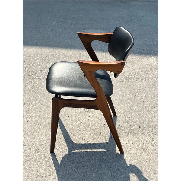Mid Century Z Style Dining / Side Chair - possibly rosewood - see all photos
