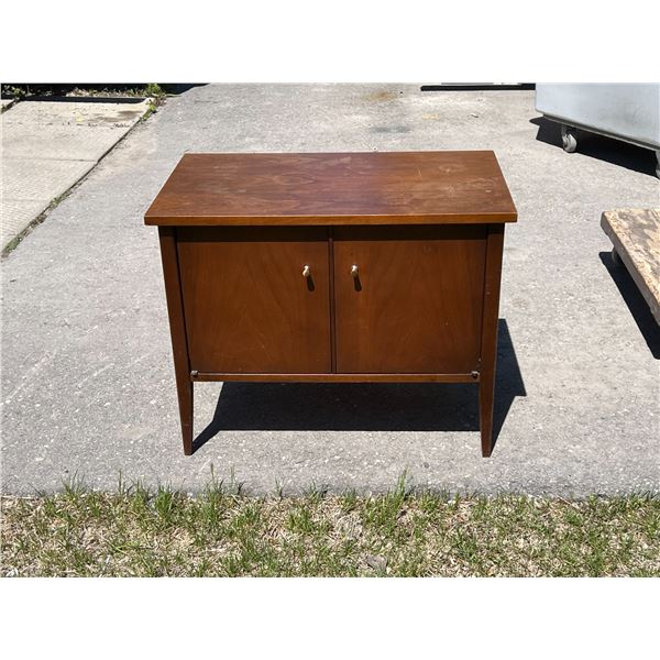 Mid Century LP Record Storage Cabinet - Approx: 28 x 16.5 & 22"T