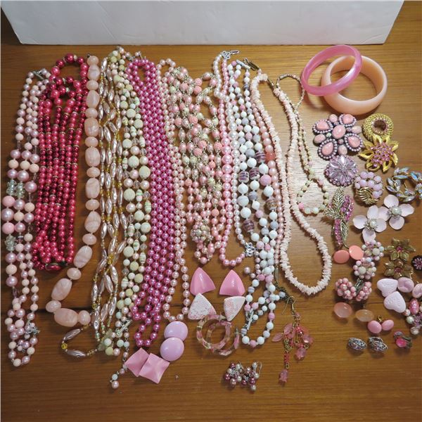 Pretty in Pink vintage lot - see description and photos