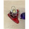 Image 4 : 3 Lucite Candle Holders