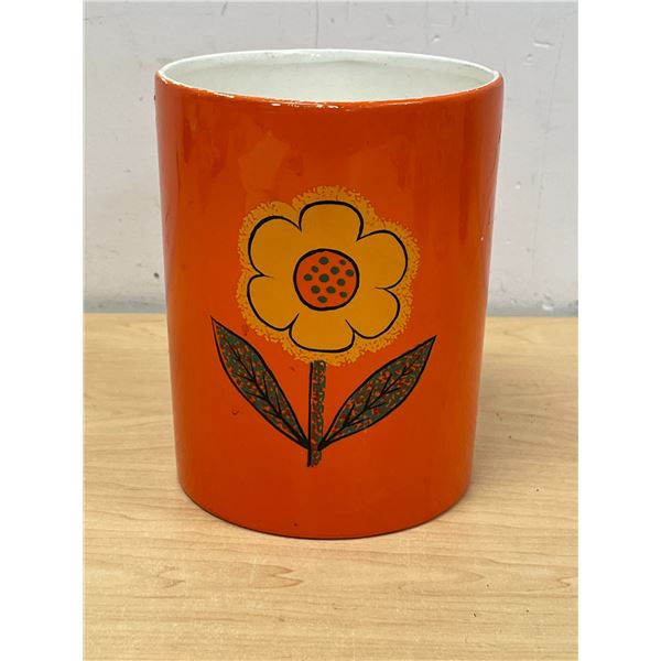 Vintage Retro Flower Planter Pot Approx: 7"T 5.5"W