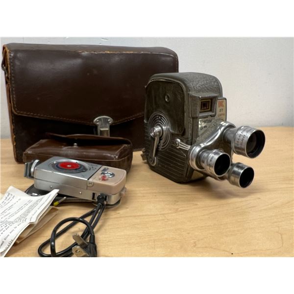 Vintage Keystone 8MM Camera & Accessories - not tested, see photos