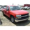 Image 1 : 2000 CHEVROLET 1500 SILVERADO PICKUP, s/n: 1GCEC14WOYE149105