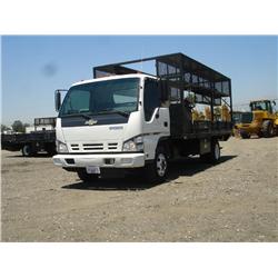 2006 CHEVROLET W4500  S/A STAKE BED TRUCK, s/n: J8BC4B16267006342