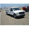 Image 2 : 2004 FORD F350 XL SUPER DUTY S/A SUPER CAB UTILITY TRUCK, s/n: 1FDSX34L54ED99602