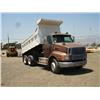 Image 2 : 1997 FORD AT9513 AEROMAX 113 T/A DUMP TRUCK, s/n: 1FTYY96D7VVA36658