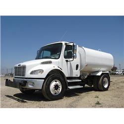 2004 FREIGHTLINER BUSINESS CLASS M2  S/A 2,250 GALLON WATER TRUCK, s/n: 1FVACXDC34HM91166