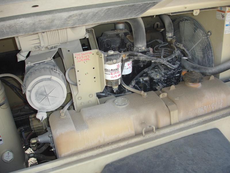 2003 INGERSOLLRAND P185WIR PORTABLE AIR COMPRESSOR, s/n 341505UKN820