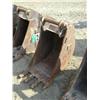 Image 1 : CATERPILLAR 16in BACKHOE BUCKET, s/n: N/A