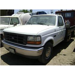 1993 FORD F250 S/A FLATBED TRUCK, s/n: 2FTEF25H8PCA53711