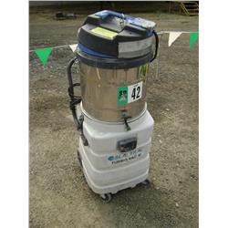 BLAS-TRAC TURBO VAC II VACUUM CLEANER