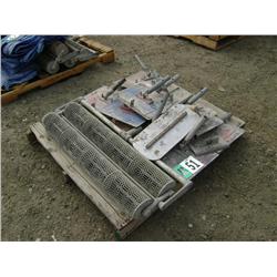 QUANTITY OF MISC CONCRETE RELATED TOOLS
