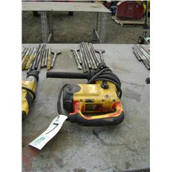 DeWALT RIGHT ANGLE ELECTRIC GRINDER