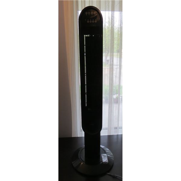 Black Noma 46” Oscillating Tower Fan with remote tested & works