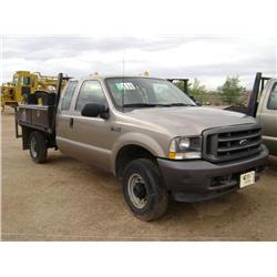 2003 FORD F250XL SD 4X4 SUPER CAB FLATBED TRUCK, s/n: 1FTNX21L43EC91034