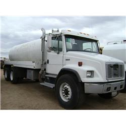 2000 FREIGHTLINER FL80 BUSINESS CLASS 3,600 GALLON T/A VACUUM TRUCK, s/n: 1FVXJJCB6YHF61659