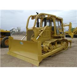 CATERPILLAR D6D CRAWLER TRACTOR, s/n: 04X10407