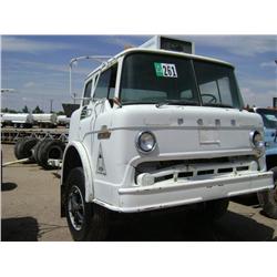 1981 FORD 800 S/A CAB & CHASIS, s/n: 1FDYC80K4BVJ26516