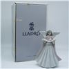 Image 2 : Lladro Porcelain Figurine, Tree Topper '91 (Pink) 1005831