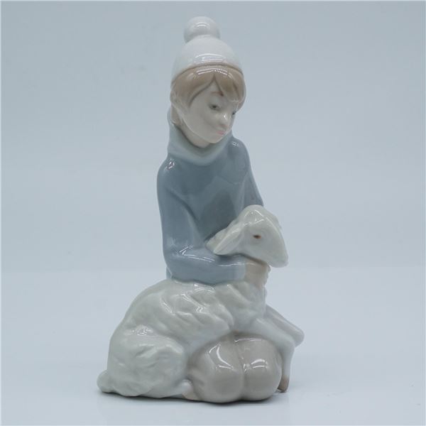Lladro Porcelain Figurine, Shepherd with Lamb 1004676