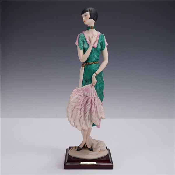 Giuseppe Armani Figurine, Lady in Green with Feather Fan