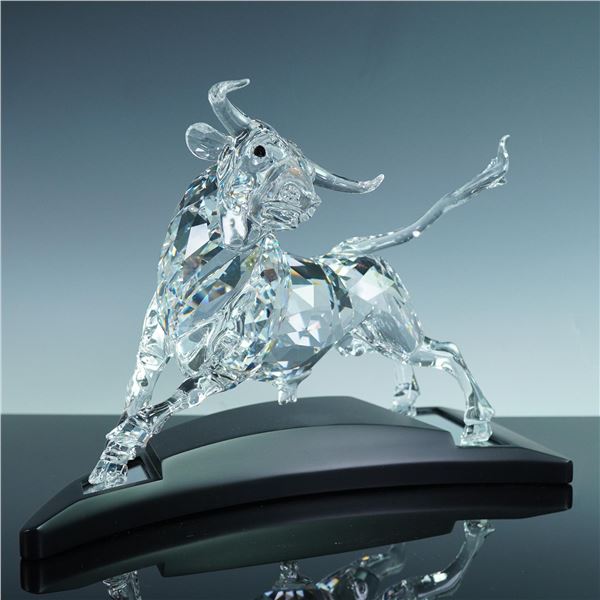 Limited Edition Swarovski Crystal Bull Figurine with Case and Base, 628483