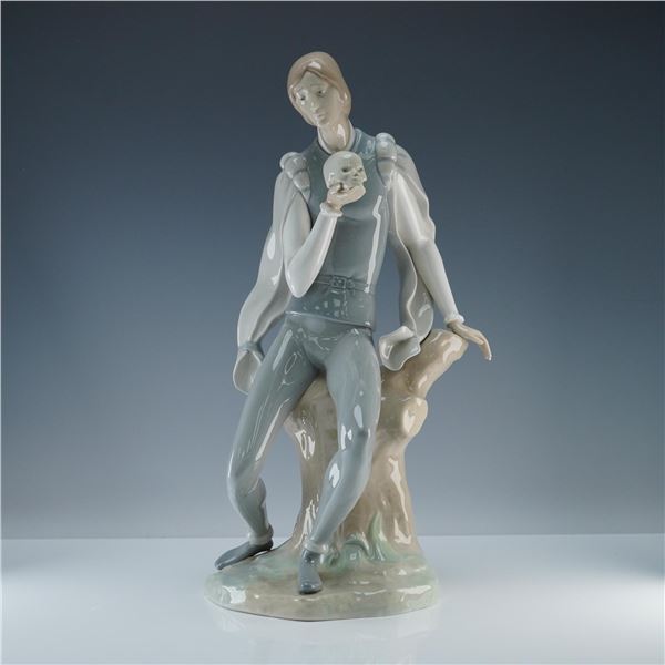 Lladro Porcelain Figurine, Hamlet 1004729