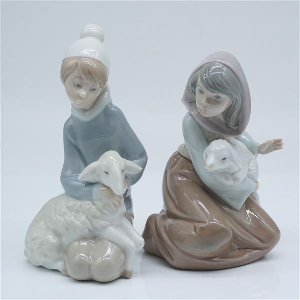 Lladro Porcelain Figurines, 01004676 & 01005484