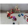 Image 8 : Vintage Christmas Ornaments, Bulbs, Lights, Garland