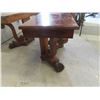 Image 8 : 2pce Oak Table with Lion Claw Feet 37'' x 41'' x 