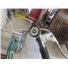 Image 8 : Vintage Leader 3 Speed Pedal Bike 20''  with Banana Seat 