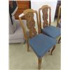 Image 2 : 4 Dining Room Chairs Matching, (1) Arm chair
