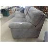 Image 2 : Comfy Couch - Louis Fav 