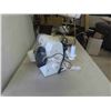 Image 8 : Singer Surge Sewing Machine 