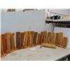 Image 1 : 18 wall mount candle holders with candles 